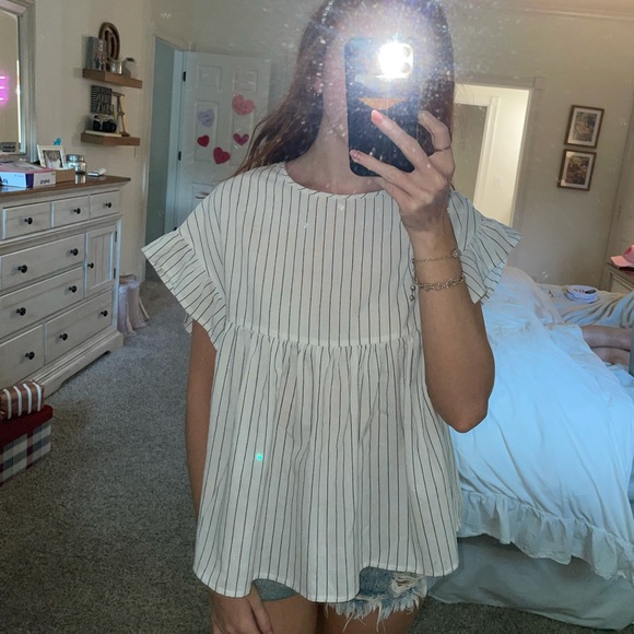 Striped Ruffle Top - Picture 2 of 5
